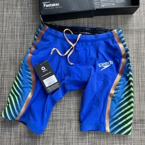 NEW IN BOX. Speedo Tech Suit Fastskin Pure Intent Size 23